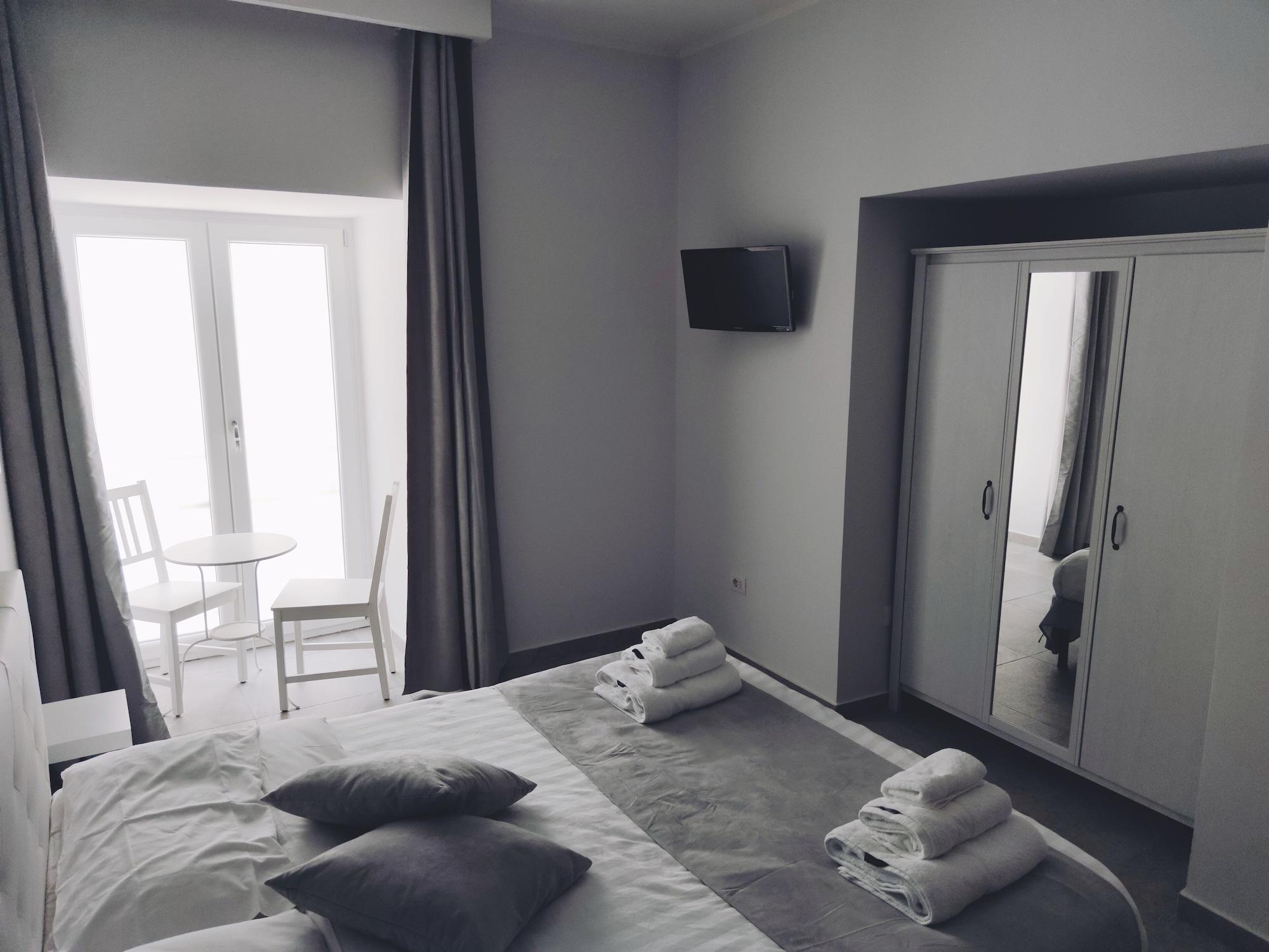 B&B I Borbone Наполи Екстериор снимка